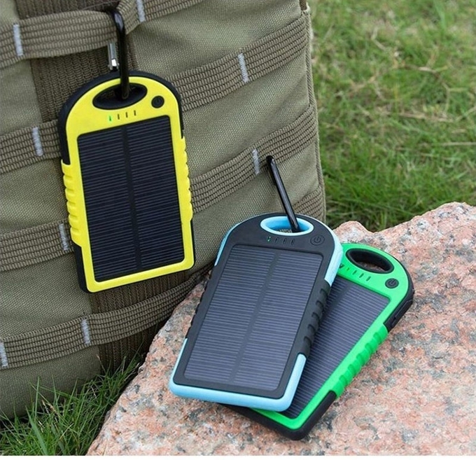 Custom Logo Portable Solar Power Bank Waterproof Dual USB Mobile Phone Battery Charger